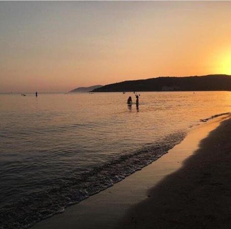 Villa Hysesani Vlorë Exteriör bild